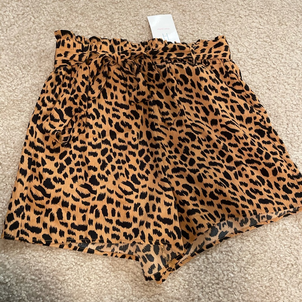 cheetah print flowy shorts